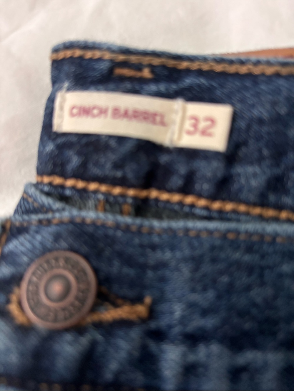 Levi's Cinch Barrel Straight Women’s Dark Blue Jeans 32X31 NWT - Picture 5 of 7